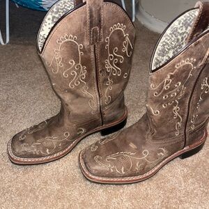 Girls Cowboy boots size 1
